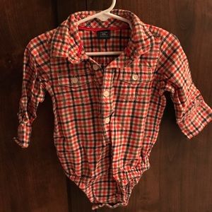 Infant/toddler button-up onesie